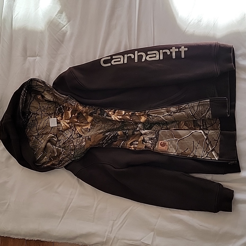 Carhartt hoodie